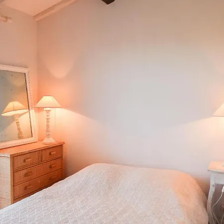 Holiday home Holiday Home Les Parcs De Gassin-3